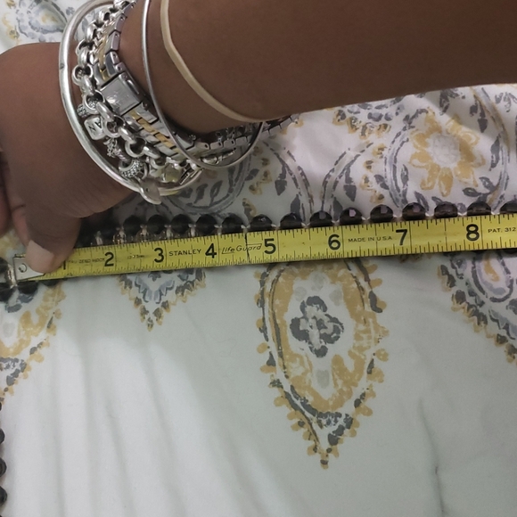 A evening bag - Picture 6 of 8